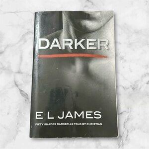 Darker by E L James Paperback